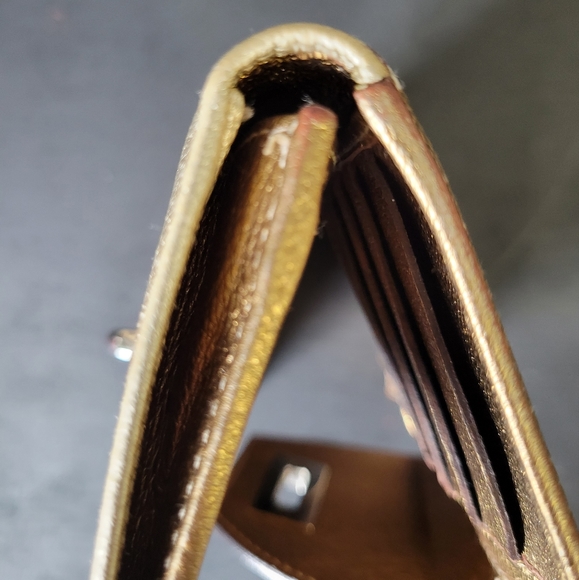 Salvatore Ferragamo metallic long leather wallet - Picture 5 of 15